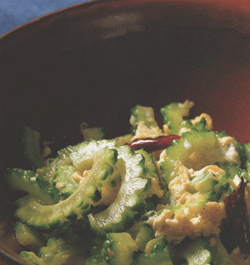 Bitter Melon Stir-Fried with Egg and Pepper