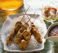 Chicken Satay with Spicy Peanut Sauce